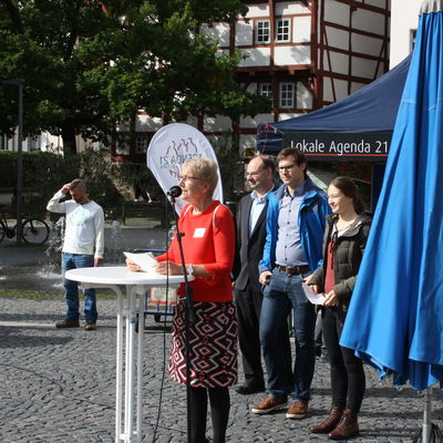 Begr&uuml;&szlig;ung durch Stadtr&auml;tin Weigel-Greilich beim Tag der Regionen 2019