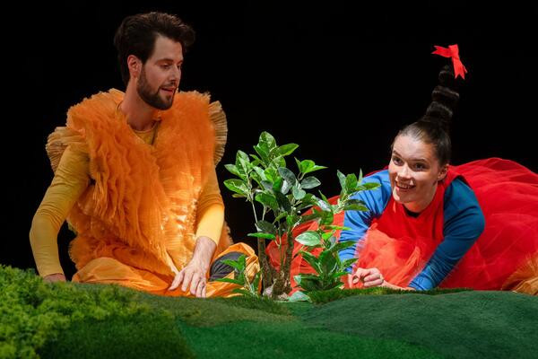 Spielszene aus "Honigherz" des Stadttheaters