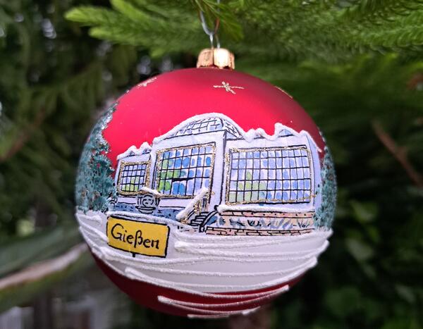 Gieener Weihnachtskugel No. 6 mit dem Palmenhaus des Botanischen Garten