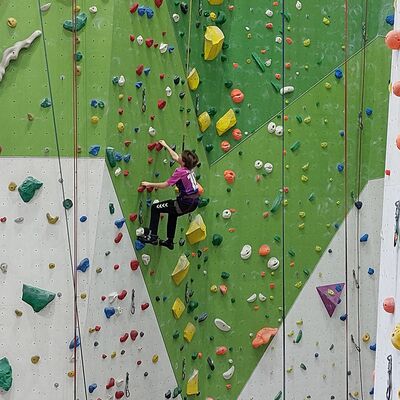 Pflegekindertag des Jugendamtes in der Kletterhalle
