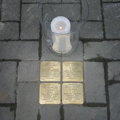 Moltkestra�e 20 - Stolpersteinverlegung