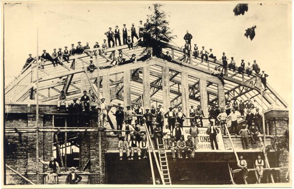 Richtfest an der Volkshalle