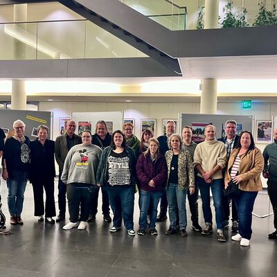 Die Beteiligten freuen sich, dass die Ausstellung nun prsentiert, wie viele soziale Orte Gieen und Wetzlar bieten.