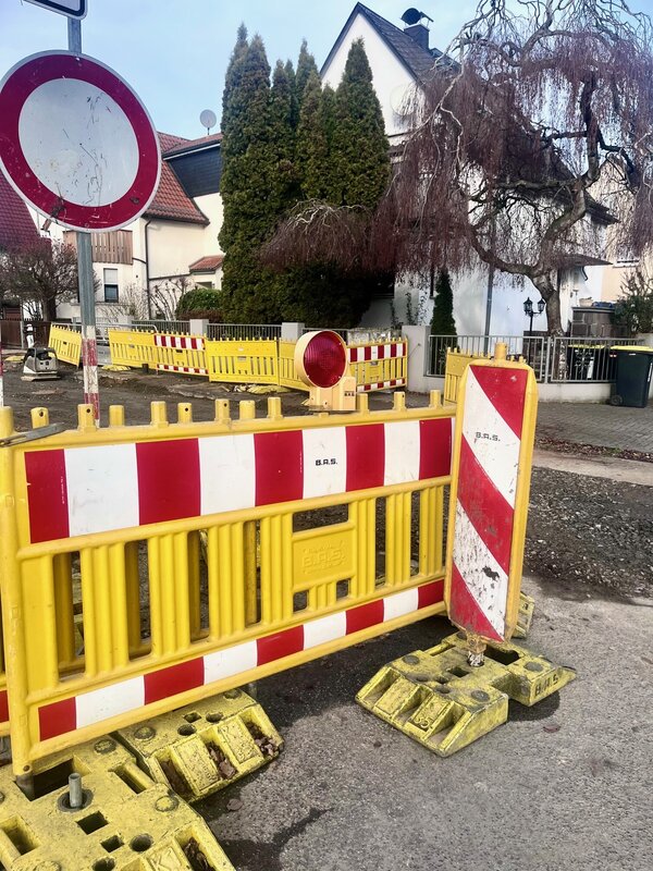 Symbolbild - Sperrung wegen einer Baustelle