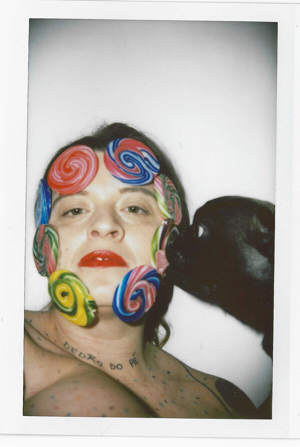 Rhythm 6,7, Theaterszene