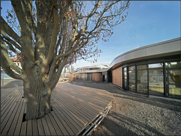 Neue Mensa Ludwig-Uhland-Schule - Au�enbereich