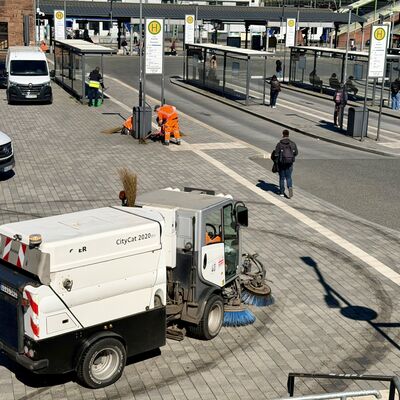 Fr�hjahrsputz Bahnhof