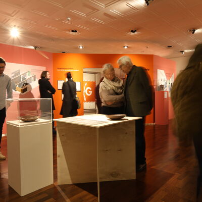 Ausstellung "Under Construction"
