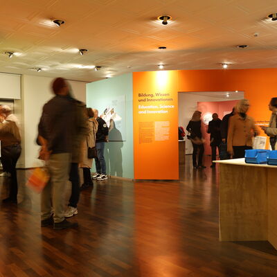Ausstellung "Under Construction"