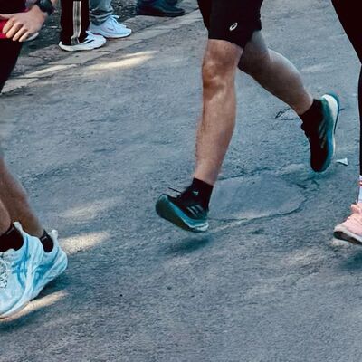 Beine von Joggern
