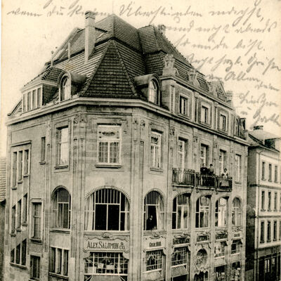 Modehaus Salomon in der Schulstra�e 4 im Jahr 1909