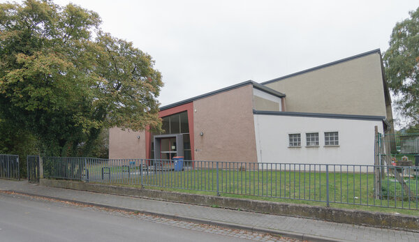 Turnhalle Pfingstweide Au&szlig;enansicht_2020