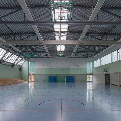 Sporthalle Br&uuml;der-Grimm-Schule &Uuml;bersicht Breite_2020