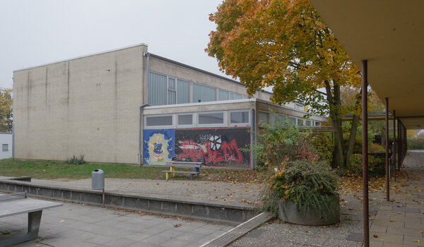 Turnhalle Friedrich-Ebert-Schule Au&szlig;enansicht 2012