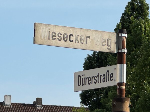 Wiesecker Weg Ecke D&uuml;rerstra&szlig;e Stra&szlig;enschilder