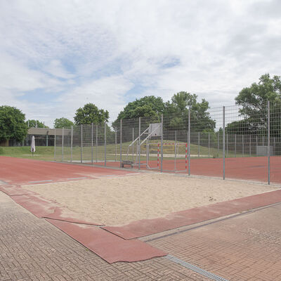 Au&szlig;ensportanlage Weststadion Weitsprunganlage