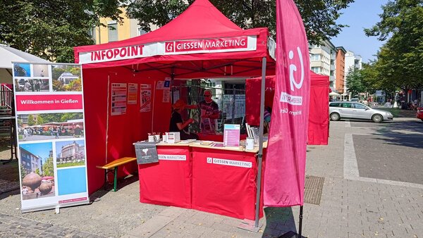 Infopoint GiMA auf dem Stadtfest
