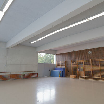 Gymnastikraum Korczak-Schule diagonale Ansicht_2