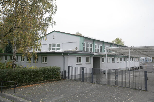 Turnhalle Georg-B&uuml;chner-Schule Au&szlig;enansicht