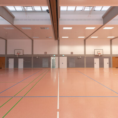 Turnhalle Grundschule Gie&szlig;en-West Ansicht L&auml;nge 2026