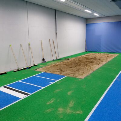 Sporthalle Liebigschule Weitsprunganlage 2025