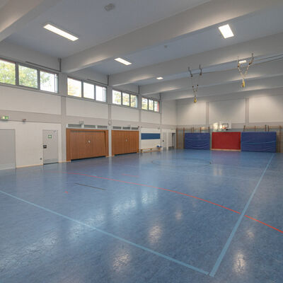 Turnhalle Sandfeldschule diagonale Ansicht 1 2026