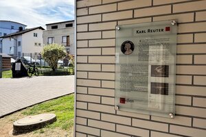 Sporthistorische Erinnerungstafel Karl Reuter