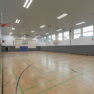 Turnhalle Landgraf-Ludwigs-Gymnasium diagonale Ansicht 1 2026