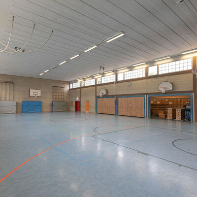 Turnhalle Ludwig-Uhland-Schule diagonale Ansicht 2 2026