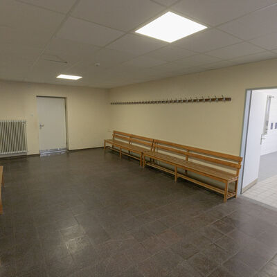 Turhalle Ludwig-Uhland-Schule Umkleide 2026