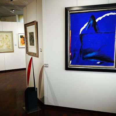 Blick in die Gem�ldegalerie - Horst Becking, Ronco, Blau, 2000