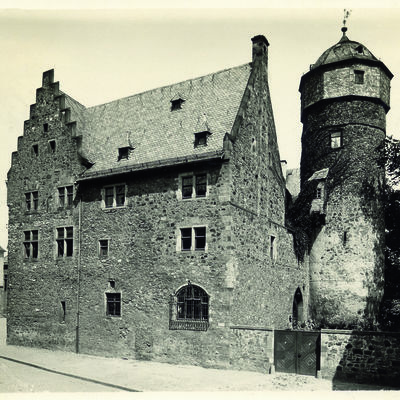 Das Alte Schloss, 1905