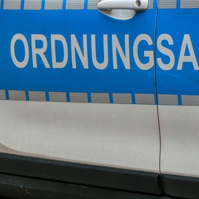 Teil eines Fahrzeugs des Ordnungsamts