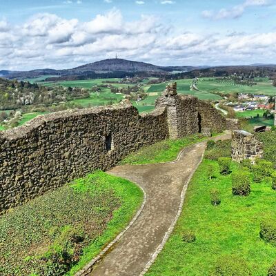 Lahnwanderweg - Burg Gleiberg