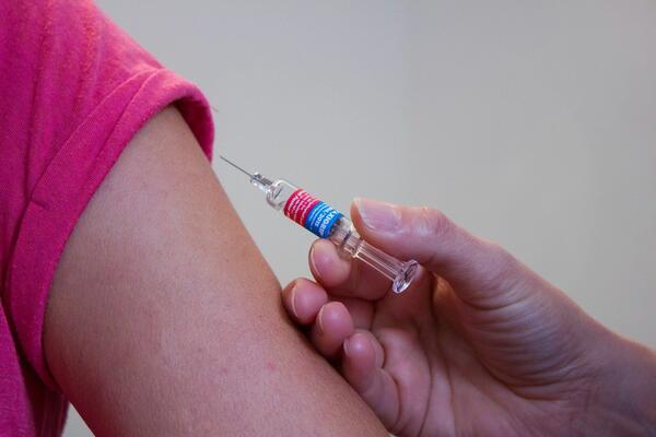 Impfung Oberarm