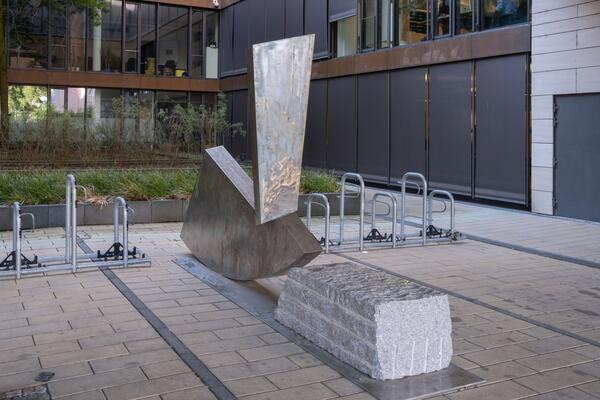 Look Alive -Skulptur