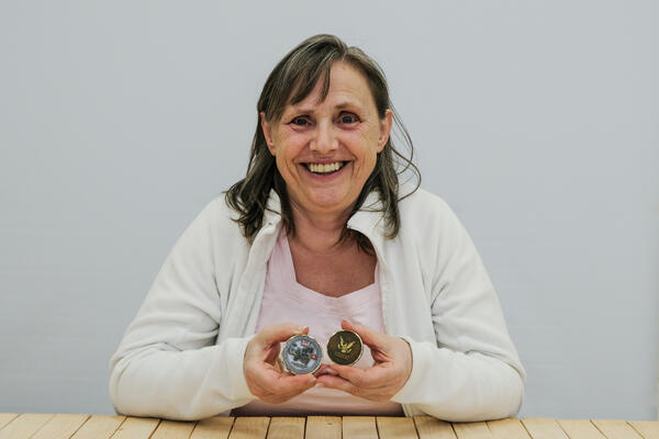 Angelika Nailor - Coins