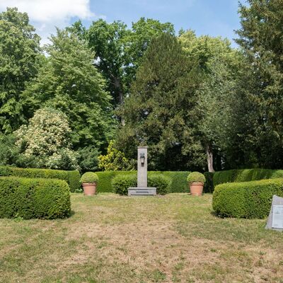 Liebigdenkmal
