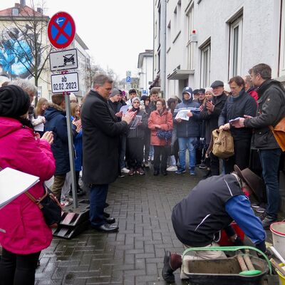 Stolpersteinverlegung in der Walltorstra�e