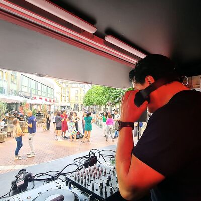 Salsa-Party in der Innenstadt