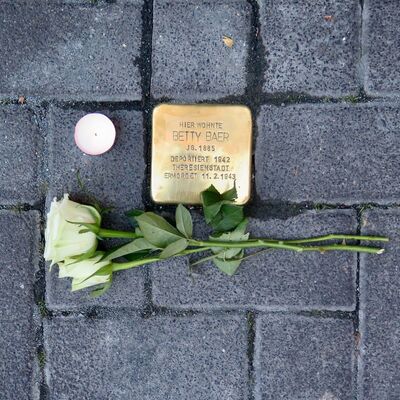 Stolperstein Baer
