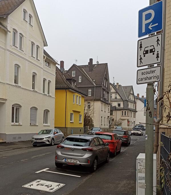 CarSharing-Stellpl�tze Crednerstra�e