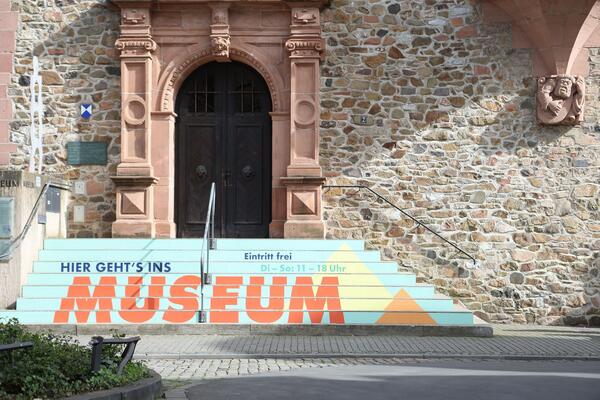 Eingang zum Museum fr Gieen