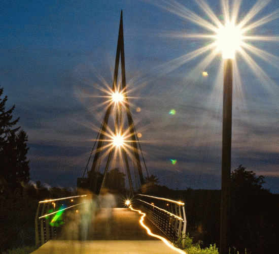 Die neue Lahnbrücke wird mit LED ausgeleuchtet