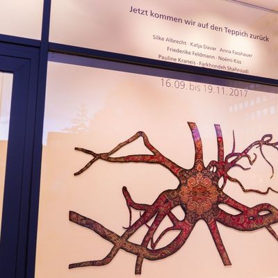 Ausstellung "Jetzt kommen wir auf den Teppich zurück" in der Kunsthalle Gießen