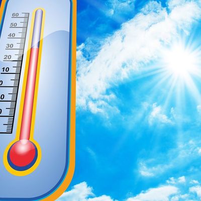 Thermometer vor einer Sonne - Hitze