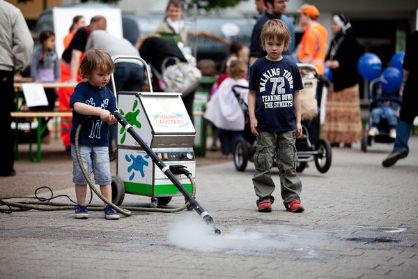 Sauberhaftee Streetparty